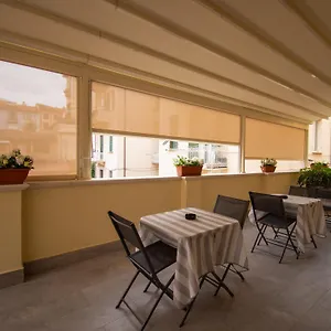 E - Rent And Le Nel Corso - Adults Only Casa de hóspedes