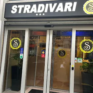 酒店 斯特拉迪瓦里酒店 ***